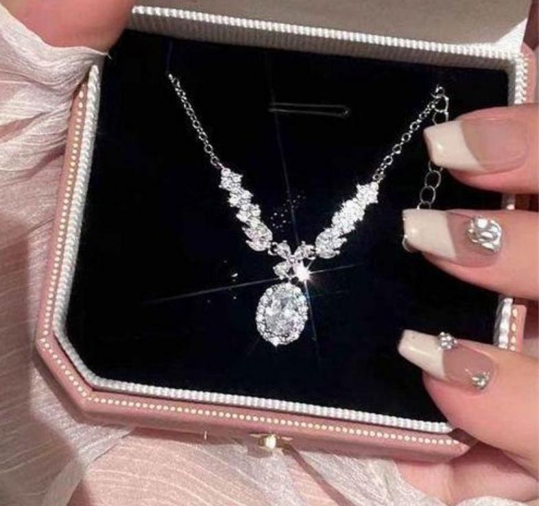 collier
